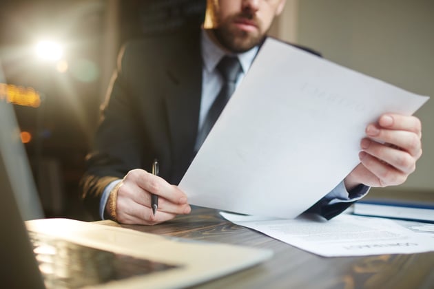 o-papel-da-Herdei-no-apoio-financeiro-e-emocional-durante-o-inventário-extrajudicial